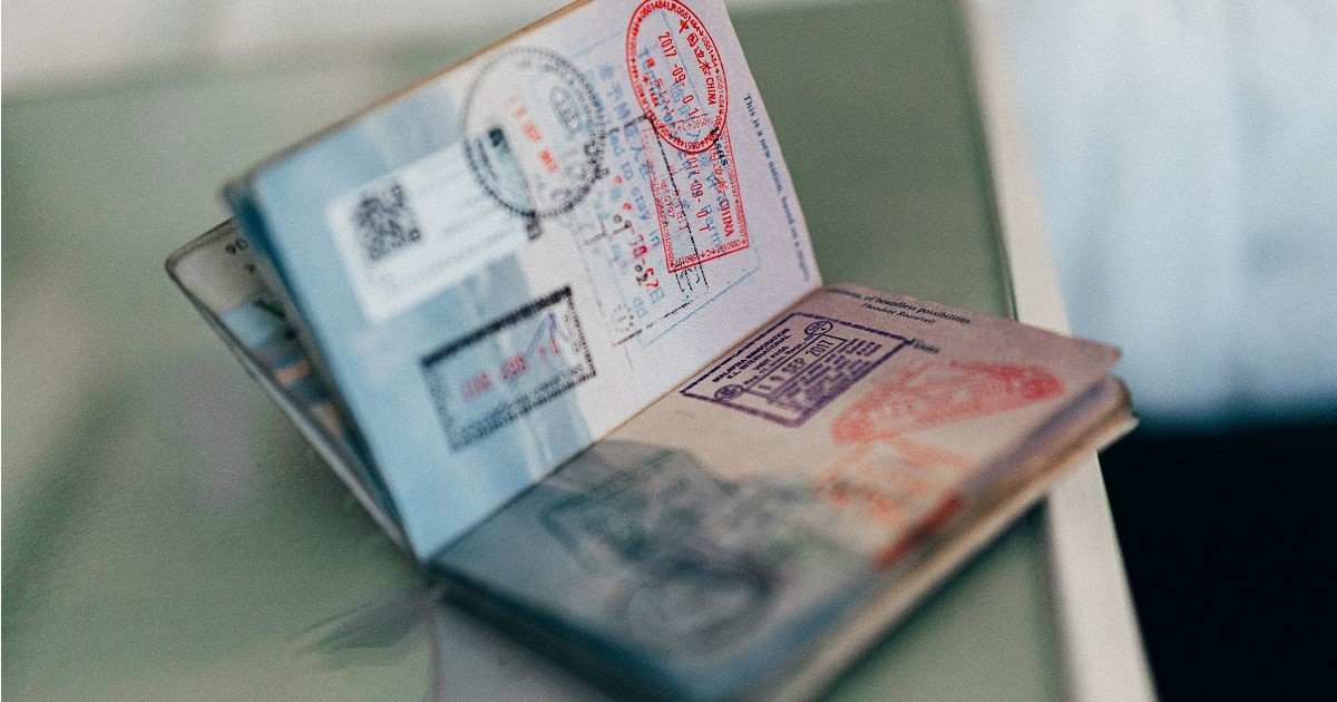 Về sau, cảnh sát Nhật Bản đưa người đàn ông trên đến một khách sạn gần sân bay để nghỉ đêm trước khi điều tra toàn diện. Bên ngoài phòng của người này có nhân viên an ninh canh giữ. Thế nhưng, đến sáng hôm sau, người đàn ông trên biến mất bí ẩn khiến các nhà điều tra bất ngờ. Dù điều tra nhưng họ không phát hiện dấu vết của người đàn ông đến từ Taured. Đến nay, vụ việc vẫn chưa được làm sáng tỏ.