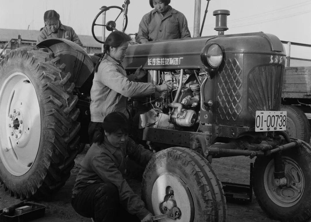 Sau khi được chuyên gia thẩm định, hòn đá được xác định là một viên kim cương tự nhiên lớn nhất được tìm thấy ở Trung Quốc.