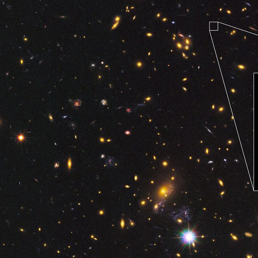 Một trong những thấu kính hấp dẫn tham gia sự kiện này là thiên hà khổng lồ Abell 2733.