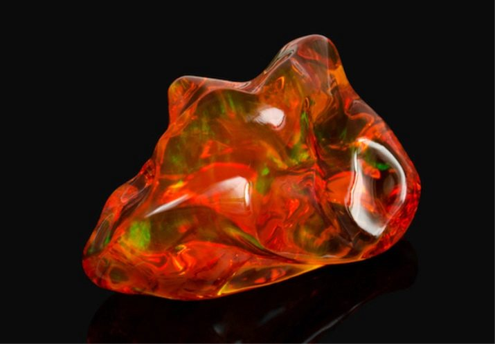 Tuy nhiên, cần lưu ý rằng việc khai thác đá quý cần được thực hiện một cách bền vững và có sự quản lý cẩn thận để bảo vệ môi trường và đảm bảo sự tồn tại của các nguồn tài nguyên tự nhiên.