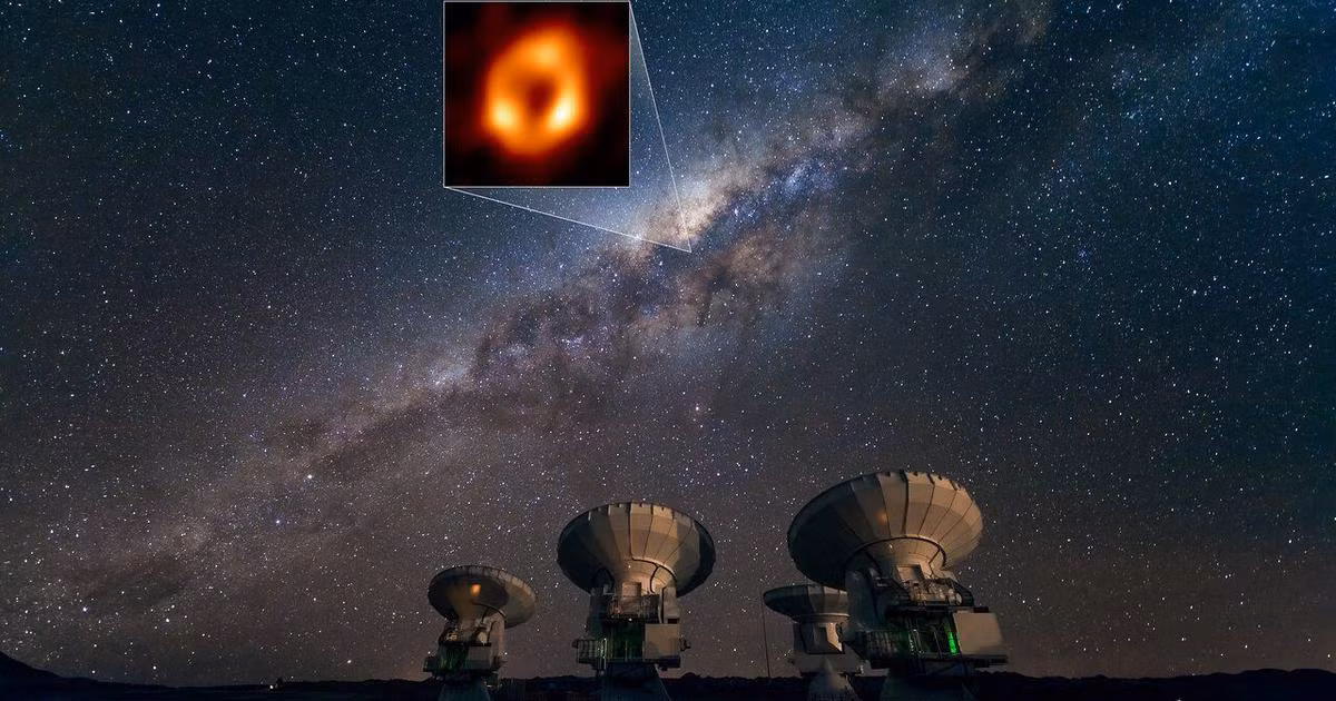 Chúng khá giống những sợi năng lượng xếp thành hàng dọc từng được quan sát trong Ngân hà, song lại trông như phun ra - hoặc đang chui vào - một phía của lỗ đen Sagittarius A*.