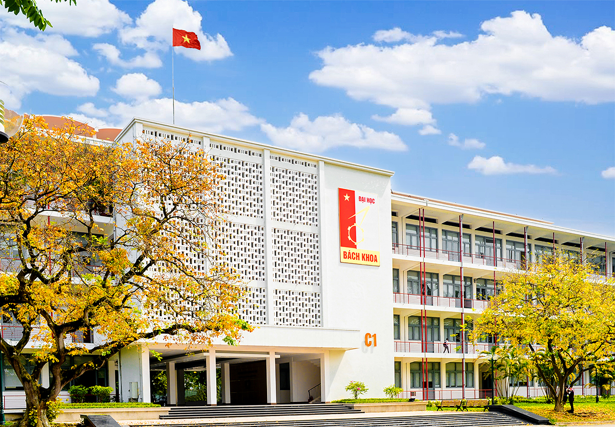 Đại học Bách khoa Hà Nội là đại học đa thành viên chuyên ngành kỹ thuật có trụ sở tại Hà Nội, Việt Nam. Đại học Bách khoa Hà Nội được xem là một trong những đại học kỹ thuật lớn nhất Việt Nam, trực thuộc Bộ Giáo dục và Đào tạo và được xếp vào nhóm các Đại học trọng điểm quốc gia.