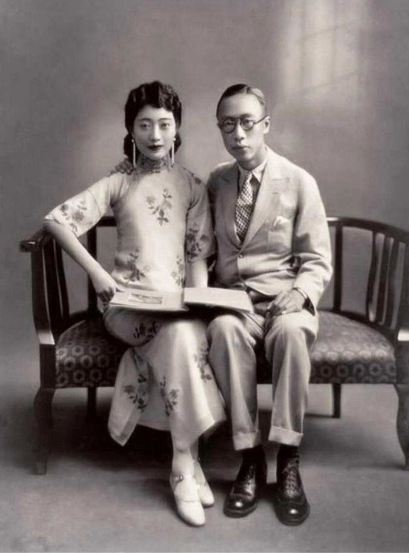 Hoàng hậu Uyển Dung và Hoàng đế Phổ Nghi.