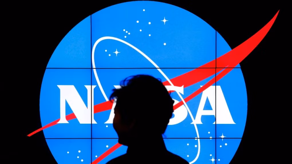 Đồng thời, đây cũng là cơ hội để các nhà khoa học trao đổi thông tin và kinh nghiệm, tạo ra một cộng đồng chung để nghiên cứu UFO theo hướng khoa học.