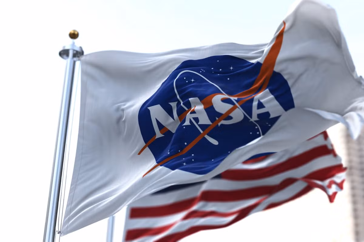 Sau sự kiện, chuyên gia Dan Evans của NASA cho biết "hoàn toàn không có bằng chứng thuyết phục nào về sự sống ngoài Trái đất liên quan đến các vật thể không xác định".