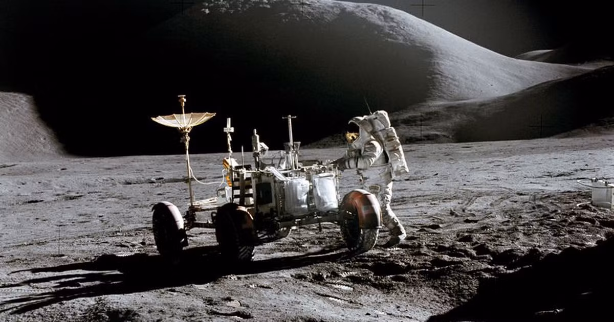 Trong nghề nghiệp của một nhà khoa học tv, việc có một nền tảng để làm việc trên mặt trăng sẽ thúc đẩy sự tiến bộ trong khoa học vũ trụ. Tuy nhiên, điều đó cũng đòi hỏi chúng ta cần phải hiểu rõ hơn về những rủi ro tiềm ẩn trên Mặt trăng.