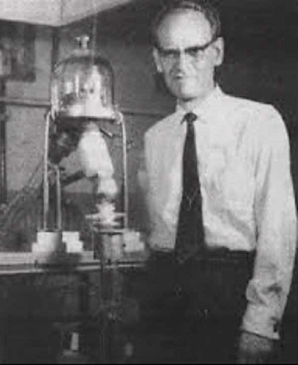 Vào năm 1969, khi một vụ cướp ngân hàng xảy ra ở Toronto, Sid Hurwich liên lạc với cảnh sát và đề nghị giúp đỡ.