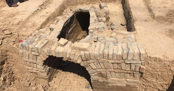 Ở Trung Quốc, việc tự ý lấy trộm đồ trong mộ cổ mà không báo cáo với cơ quan chức năng là hành vi trái phép. (Ảnh minh họa)