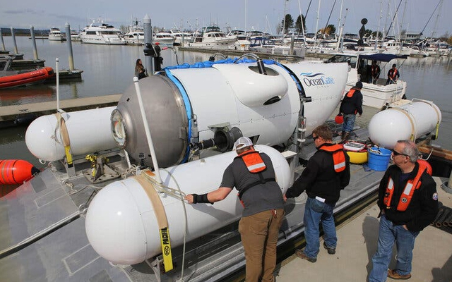 Trong trường hợp vỏ tàu Titan gặp vấn đề, hiện tượng "co sập" sẽ xảy ra và tàu sẽ bị ép nát trong một khoảng thời gian rất ngắn, gây tử vong ngay lập tức cho hành khách trên tàu.