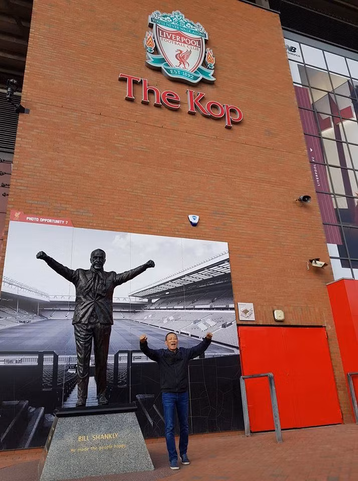 Nhung hinh anh doi thuong gian di cua MC Lai Van Sam-Hinh-3