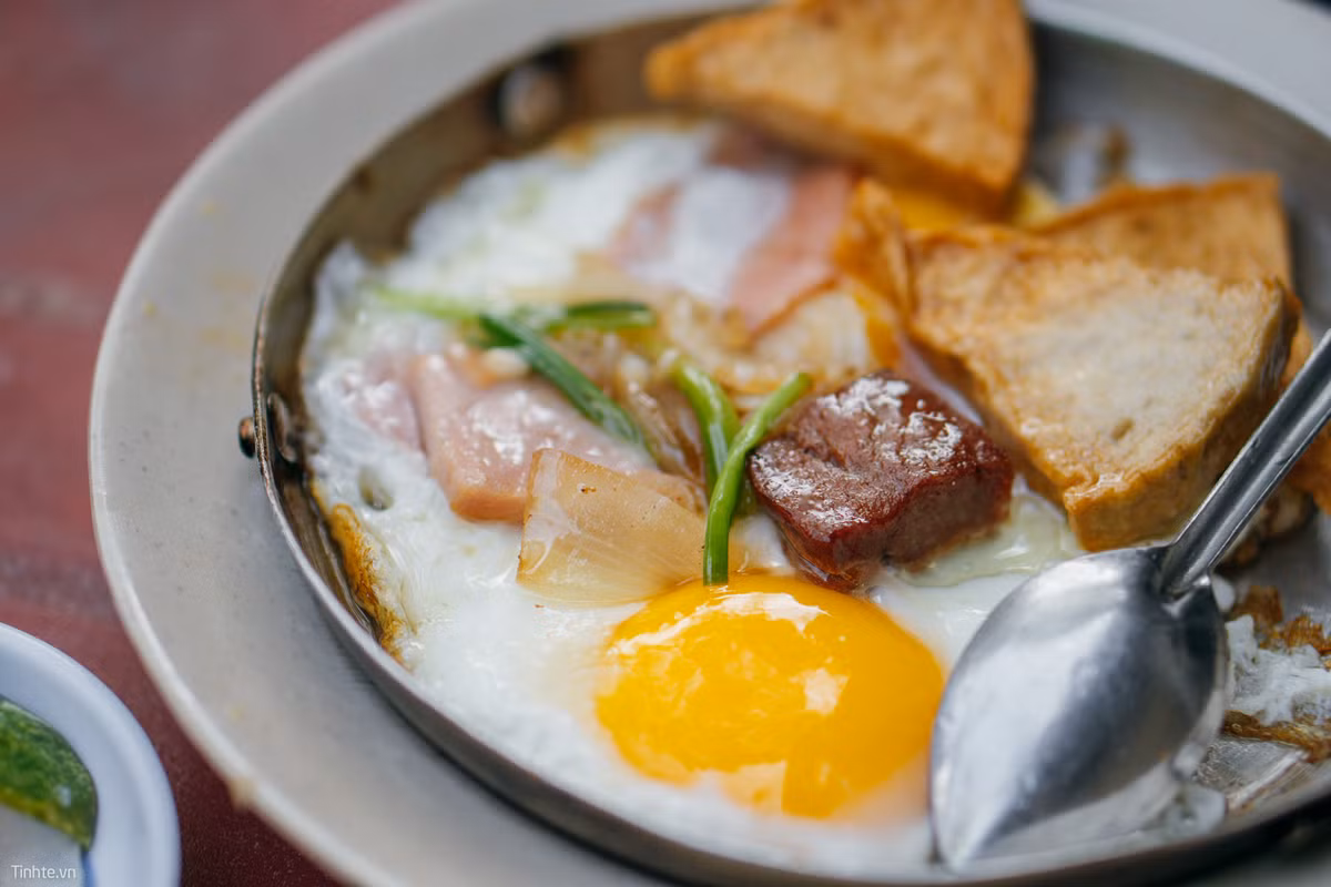 Banh mi chao ton tai hon 50 nam hap dan bao the he thuc khach-Hinh-4