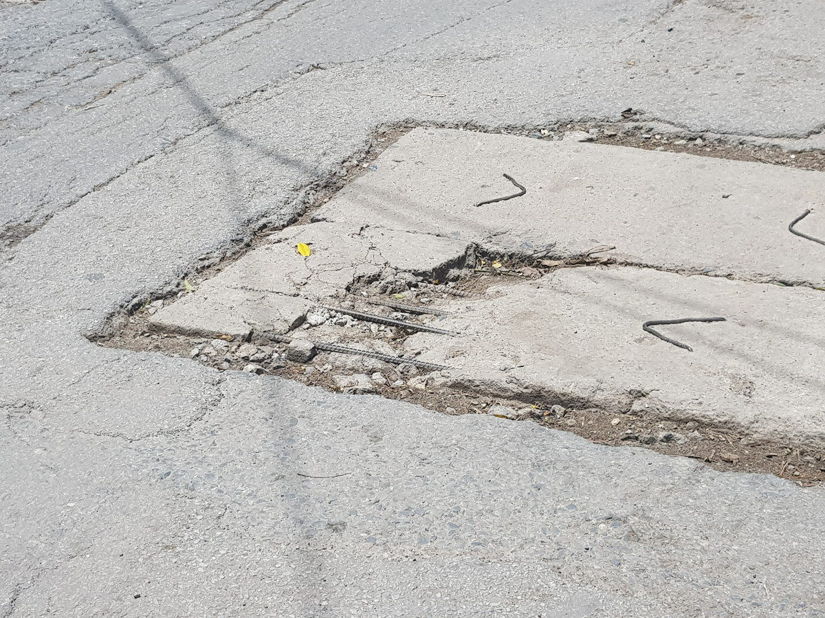 Ha Noi: Tinh lo 442 moi sua lai xuong cap nghiem trong-Hinh-2