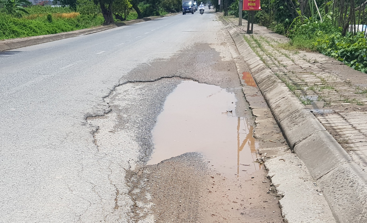 Ha Noi: Tinh lo 442 moi sua lai xuong cap nghiem trong-Hinh-8