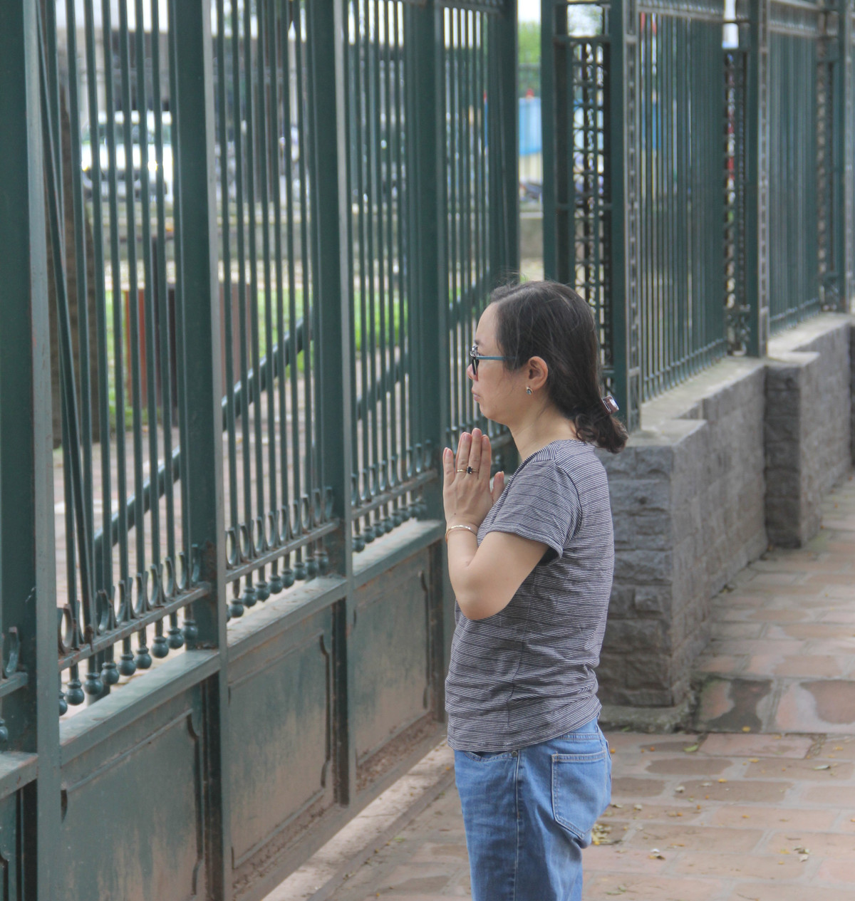 Theo kế hoạch, kỳ thi tốt nghiệp THPT Quốc gia sẽ diễn ra trong hai ngày, ngày 7-8/7. Các thí sinh sẽ làm bài thi môn Toán, Ngữ Văn, bài thi tổng hợp và Ngoại Ngữ. Ngay từ lúc này, các thí sinh đã bắt đầu chuẩn bị tâm lý sẵn sàng cho kỳ thi.