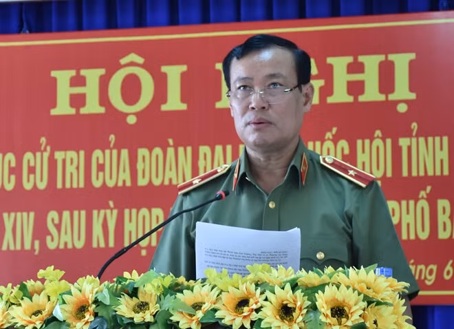 Thiếu tướng Lê Tấn Tới, Ủy viên Trung ương Đảng, Thứ trưởng Bộ Công an đạt tỷ lệ phiếu bầu cao nhất tại Đơn vị bầu cử Số 1 tỉnh Long An, gồm các huyện Đức Huệ, Đức Hòa, Bến Lức và Tân Trụ.