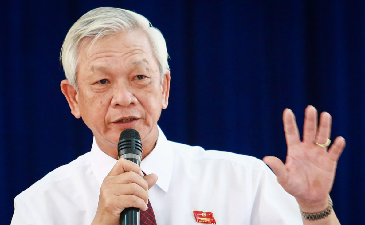 Cùng ngày, Cơ quan CSĐT Công an tỉnh Khánh Hòa quyết định khởi tố bị can, lệnh khám xét chỗ ở và lệnh bắt bị can để tạm giam đối với ông Nguyễn Chiến Thắng, nguyên Chủ tịch UBND tỉnh Khánh Hòa nhiệm kỳ 2011-2016. 