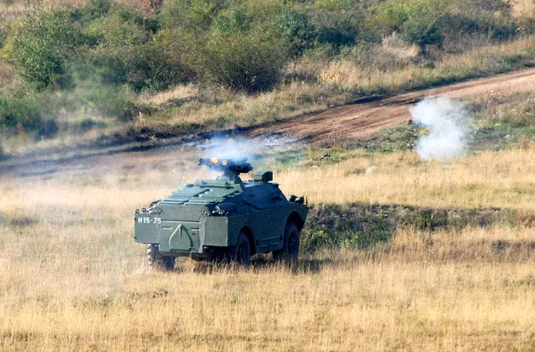 Chiếm số lượng thiết giáp lớn thứ 2 trong Quân đội Hungary là 250 chiếc BRDM-2, thứ 3 là 100 chiếc PTS. Nhìn chung, phương tiện bọc thép Liên Xô là “xương sống” lực lượng tăng thiết giáp Hungary hiện tại.