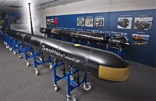 Ngu loi ban xa nhat the gioi do ai san xuat?