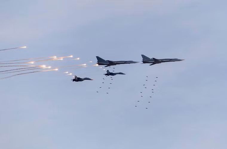 Rung chuyen thao truong Quan doi Nga tap tran lon nhat 2015