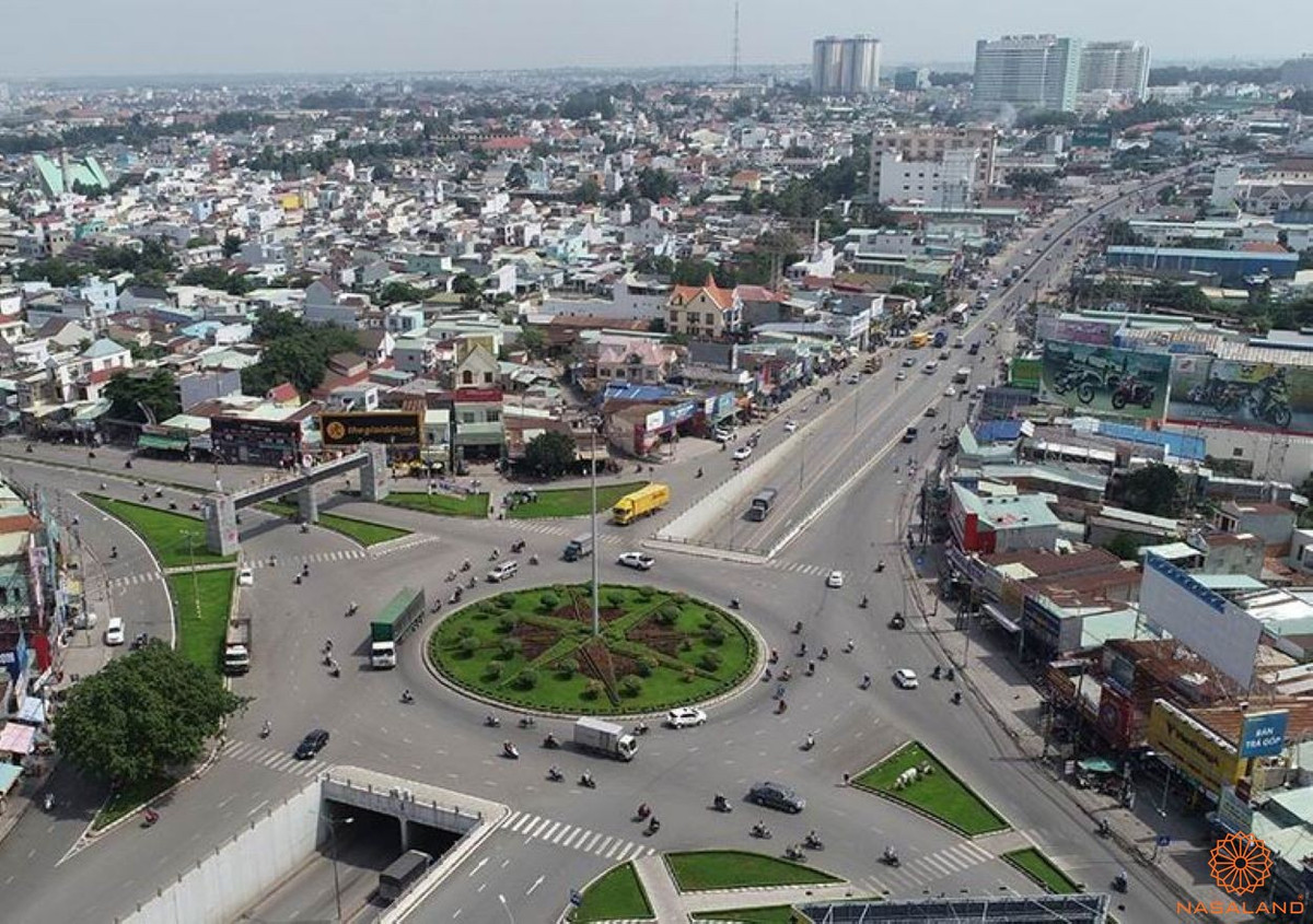 Sau quá trình xác minh, Công an đã xác định người đứng tên trong biên nhận cầm đồ Võ Văn Hoàng (SN 1997, ngụ ấp Kim Liêm, thị trấn Giồng Riềng, huyện Giồng Riềng, tỉnh Kiên Giang) là người đang tạm trú tại ấp 5 xã Long Thọ, huyện Long Trạch, tỉnh Đồng Nai. Hoàng là con út của gia đình có 3 chị em. Do hoàn cảnh khó khăn nên gia đình Hoàng đã chuyển lên tỉnh Đồng Nai và sinh sống bằng nghề bán bún riêu. (Ảnh minh họa, nguồn internet)