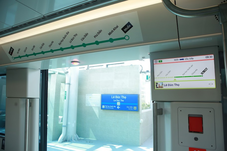 Điểm đầu của Tuyến tại ga Nhổn, chạy dọc Quốc lộ 32, qua Cầu Diễn, theo đường Hồ Tùng Mậu vượt qua đường vành đai 3, Xuân Thuỷ, Cầu Giấy đến trước công viên Thủ Lệ. Trong đó: 8 ga trên cao (Nhổn, Minh Khai, Phú Diễn, Cầu Diễn, Lê Đức Thọ, ĐH Quốc gia Hà Nội, Chùa Hà, Cầu Giấy). 