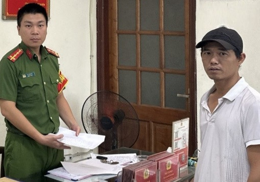 Hành động đẹp của tài xế taxi trả lại tài sản cho người đánh rơi Hanh dong dep cua tai xe taxi tra lai tai san cho nguoi danh roi