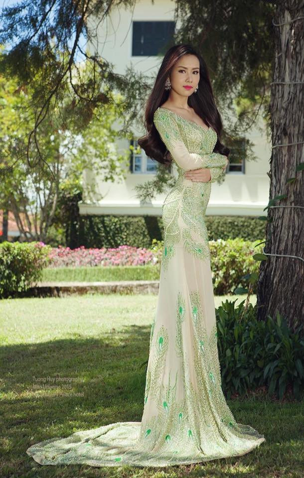 Với phương châm sống “Không ngừng đam mê”, người đẹp Nha Trang đã chứng tỏ cho mọi người thấy những khát vọng của cô đang từng ngày được thực hiện và trở thành hiện thực. Ảnh: FBNV.