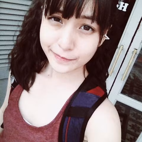 Ngoài sự đãng trí, Thảo Tâm còn tự nhận mình là một người hậu đậu và cô nàng coi đây là những điểm yếu mà bản thân cần phải khắc phục.