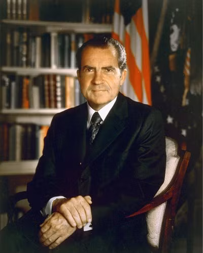 Tổng thống Nixon tái đắc cử nhiệm kỳ tổng thống thứ 2 vào năm 1973. Khi ấy, ông đánh bại ứng viên Tổng thống Mỹ George McGovern.