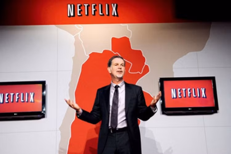 Netflix: Nghỉ thai sản thoải mái trong vòng 1 năm: Đây là chế độ phúc lợi mà Netflix dành riêng cho các nhân viên của mình, áp dụng cả với những người nhận nuôi con. Trong thời gian này, họ vẫn nhận được toàn bộ tiền lương và phúc lợi. Nếu cần thiết, sau khi hết thời hạn nghỉ, nhân viên vẫn có thể tiếp tục xin nghỉ thai sản.