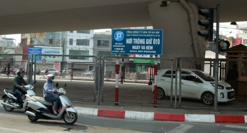 Ha Noi de xuat trong xe duoi gam cau: Bo GTVT noi gi?
