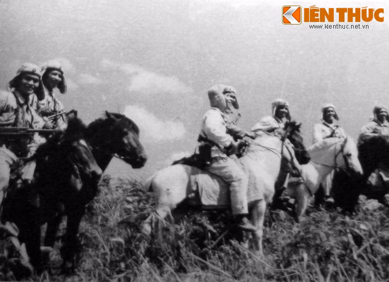 Tuần tra bảo vệ biên giới phía Bắc.