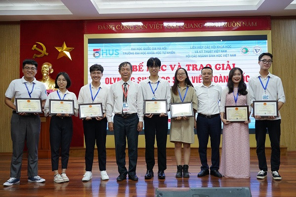 Olympic Sinh hoc sinh vien toan quoc lan 2 co 7 giai Nhat-Hinh-3