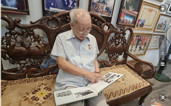 Cuu tu Hoa Lo va ky uc Ngay Cach mang Thang Tam suc soi-Hinh-5