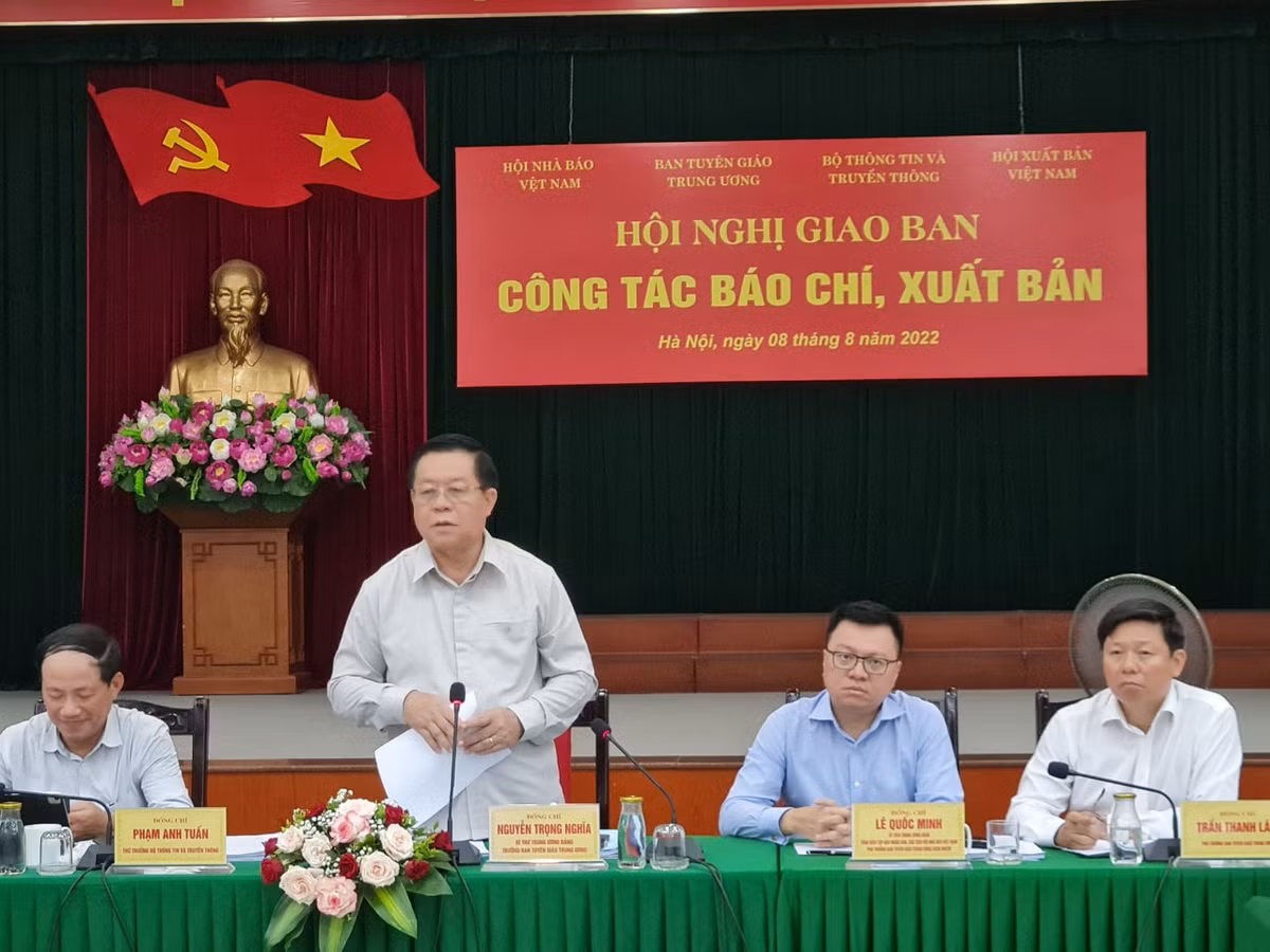 Hoi nghi giao ban cong tac bao chi, xuat ban nam 2022