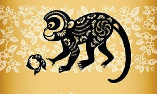  Tuổi Thân: Nhưng người cầm tinh chú Khỉ thường vô cùng tinh tế khôn khéo nên trong cuộc sống bạn được lòng nhiều người xung quanh. Khi bạn gặp khó khăn có nhiều người sẵn sàng giúp đỡ bạn giúp bạn vượt qua những sóng gió vô cùng dễ dàng. 