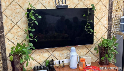 Mon do khong nen dat canh tivi, coi chung tai hoa ap den