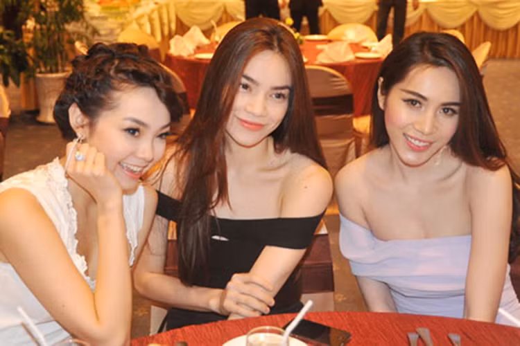 Theo lời Minh Hằng, sau ồn ào, nếu gặp Hồ Ngọc Hà ở ngoài đời cô vẫn sẽ cúi chào nhưng không dám chắc có sự tương tác thiện chí trở lại. Ảnh: Giadinhvietnam