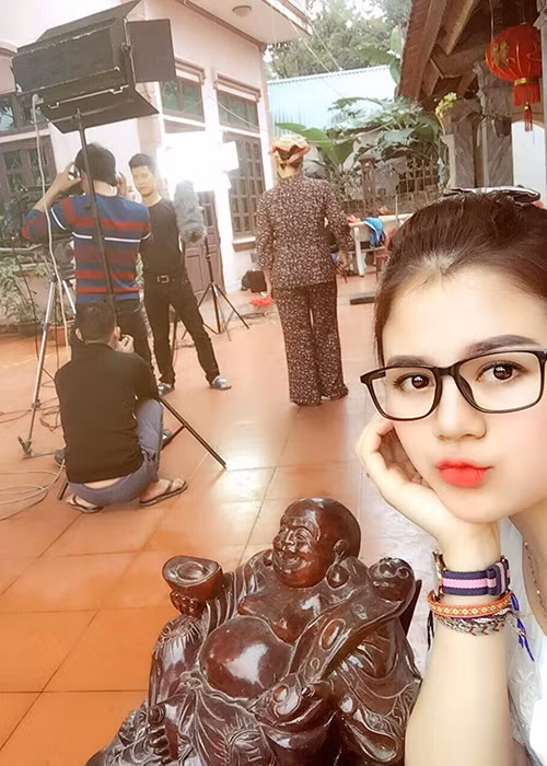 Trang Moon hy vọng sau vai Thảo trong “Sống chung với mẹ chồng”, cô sẽ nhận được nhiều vai diễn hơn nữa, đặc biệt được đóng các vai diễn dài hơi để có thêm kinh nghiệm diễn xuất. Ảnh: FBNV