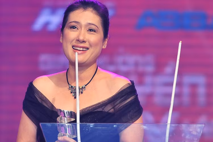 Thanh Thủy đoạt nhiều giải thưởng về khả năng diễn xuất: huy chương vàng Liên hoan Sân khấu mùa thu năm 1998, 4 giải Mai Vàng, một giải diễn viên ấn tượng, 2 giải nữ diễn viên sân khấu kịch nói được yêu thích nhất của HTV. Tuy vậy, chị vẫn chưa có một danh hiệu nào. Đối với nghệ sĩ Thanh Thủy, cô không còn quan trọng chuyện danh hiệu. Ảnh: Maskonline