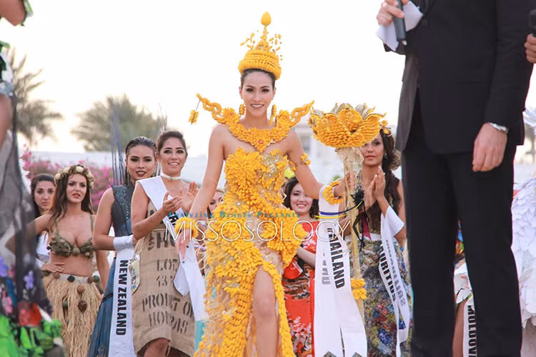 Người đẹp đến từ xứ sở chùa Vàng hạnh phúc khi được xướng tên ở vị trí á hậu 1. Ảnh: Missosology