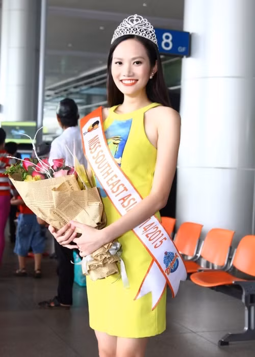 Trong đêm chung kết Hoa hậu Du lịch Quốc tế 2014, Diệu Linh đoạt giải Trang phục dân tộc đẹp nhất (Best in National Costume) và giải phụ Hoa hậu Đông Nam Á (Miss Southeast Asia). Ảnh: Đời sống pháp luật