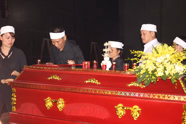 Trong suốt 5 năm chống chọi bạo bệnh, nghệ sĩ Duy Thanh luôn giữ tinh thần lạc quan.