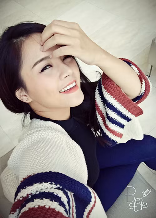 Kém Bảo Thanh hai tuổi, nữ diễn viên Thu Quỳnh cũng sở hữu nhan sắc xinh đẹp. Ảnh: FBNV