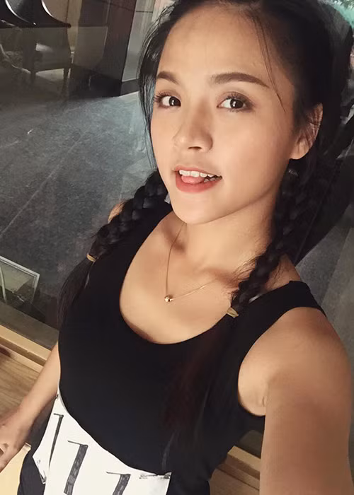 Thu Quỳnh khoe vóc dáng thon gọn. Ảnh: FBNV