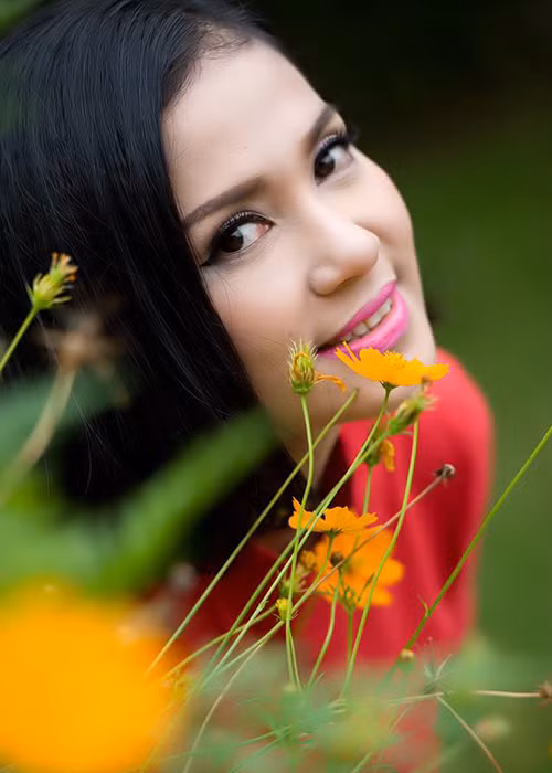 Việt Trinh từng tâm sự với Zing con trai dù còn nhỏ nhưng đã biết thể hiện tình cảm với mẹ. Ngoài ra, bé Thiện Nhân còn rất thích diễn kịch. Tuy khá cởi mở khoe con trai nhưng Việt Trinh luôn hạn chế nhắc đến bố của bé. Ảnh: FBNV