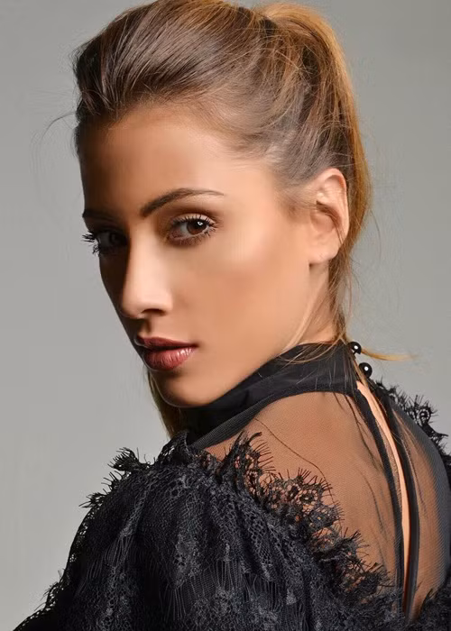 Trong thời gian tham gia cuộc thi Hoa hậu Môi trường Quốc tế 2016, Natalia không được nhiều thí sinh yêu thích bởi cô chỉ chú tâm thi đấu. Ảnh: FBNV