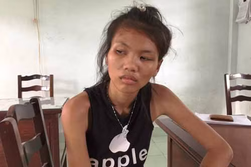 ...và đồng phạm Nhi (vợ Phong) cùng thực hiện hành vi đánh xe ôm, cướp tài sản.