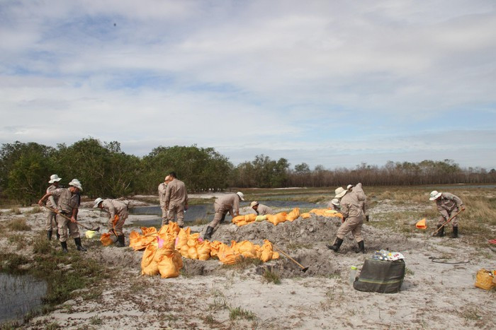 Nhieu qua bom “khung” lo thien sau mua lu tai Quang Tri-Hinh-2