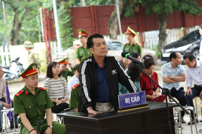 GD rut sung doa giet nguoi di duong: 'Toi chi muon noi chuyen hoa nha, doan ket'-Hinh-2